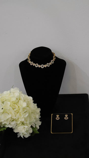 Blooming Grace Necklace Set