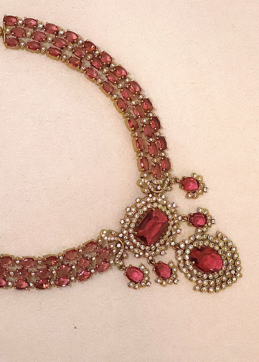 Indrani Luxe Necklace Set