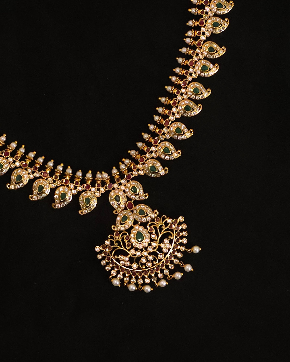 Maharani Heritage Necklace Set