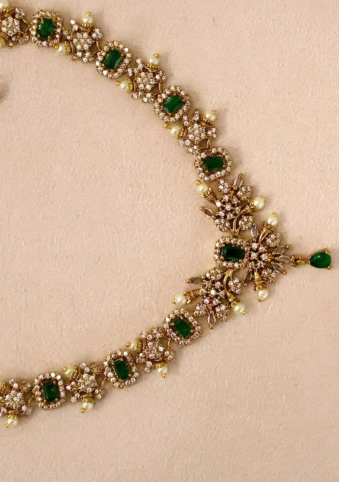 Enchanted Arasi Necklace Set