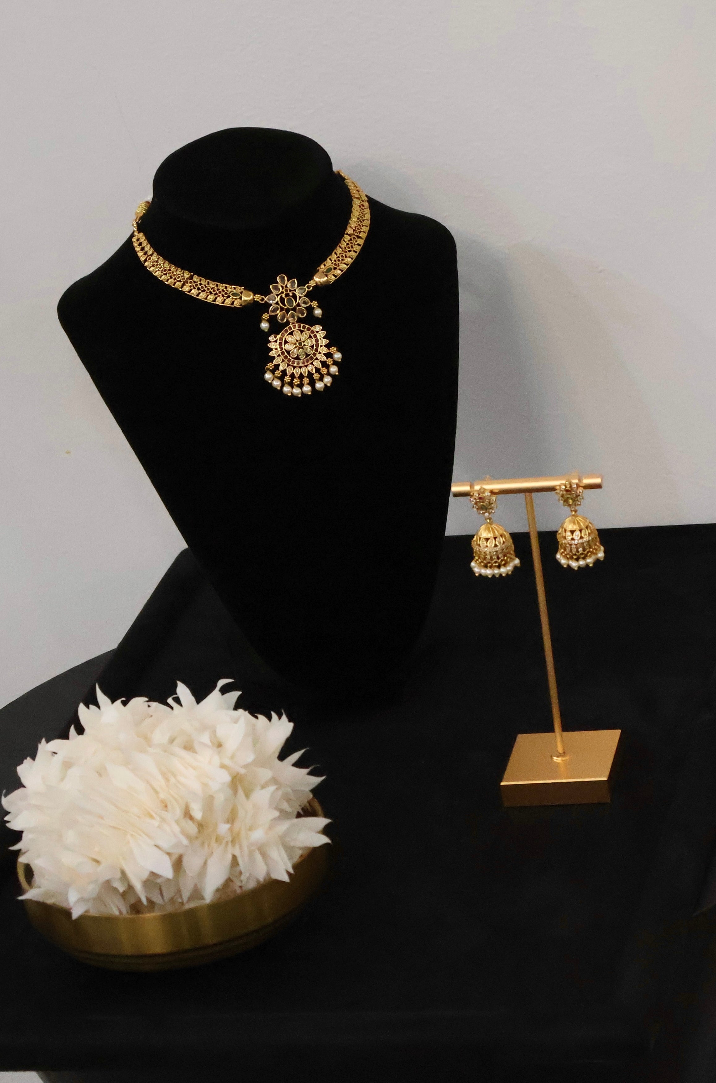 Samyukta Necklace Set