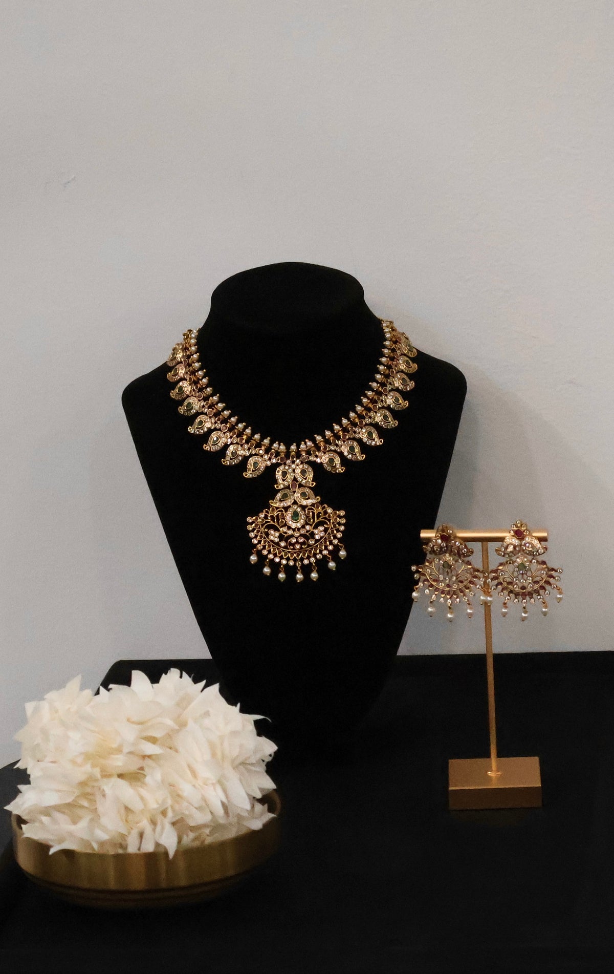 Maharani Heritage Necklace Set