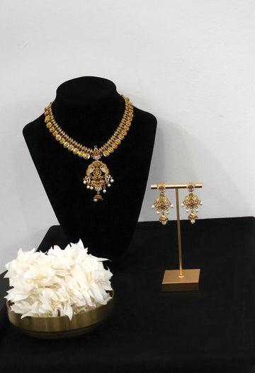 Lakshmi Grace Necklace Set