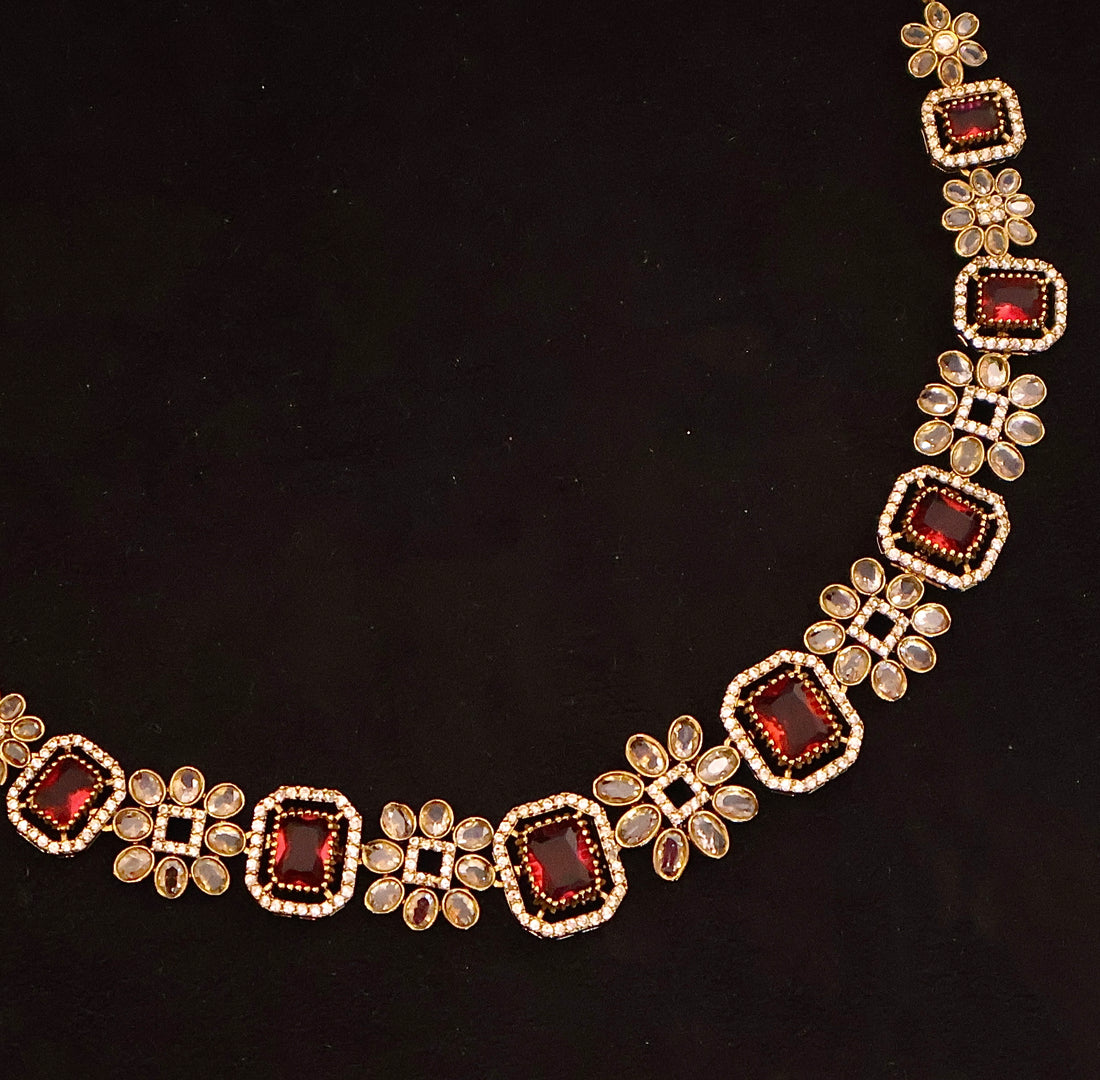 Floret Grace Necklace Set